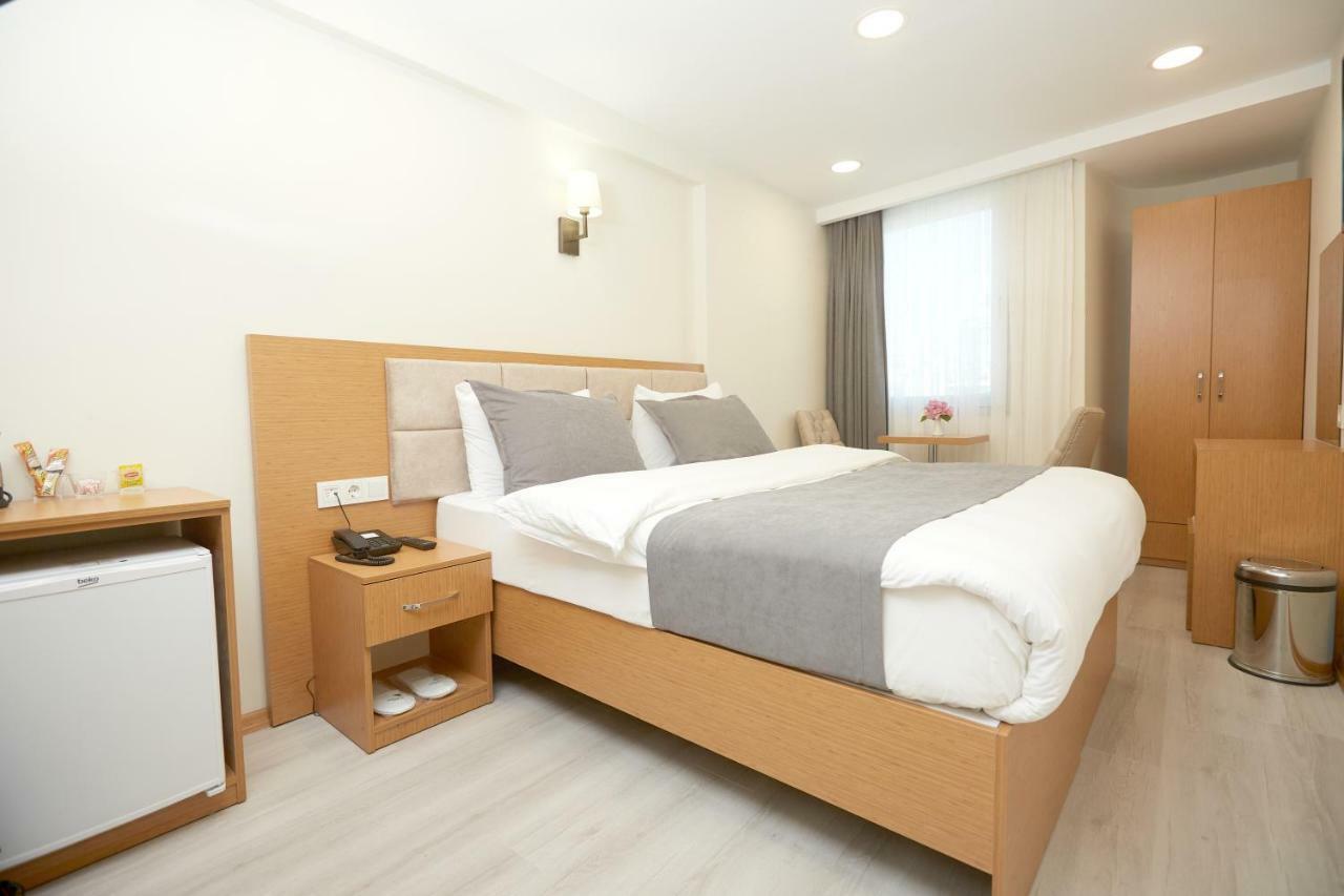 Kartal Palace Taksim Square Family Hotel อิสตันบูล ภายนอก รูปภาพ