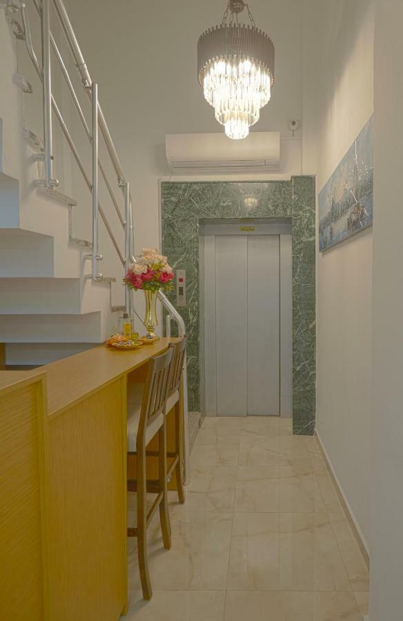 Kartal Palace Taksim Square Family Hotel อิสตันบูล ภายนอก รูปภาพ