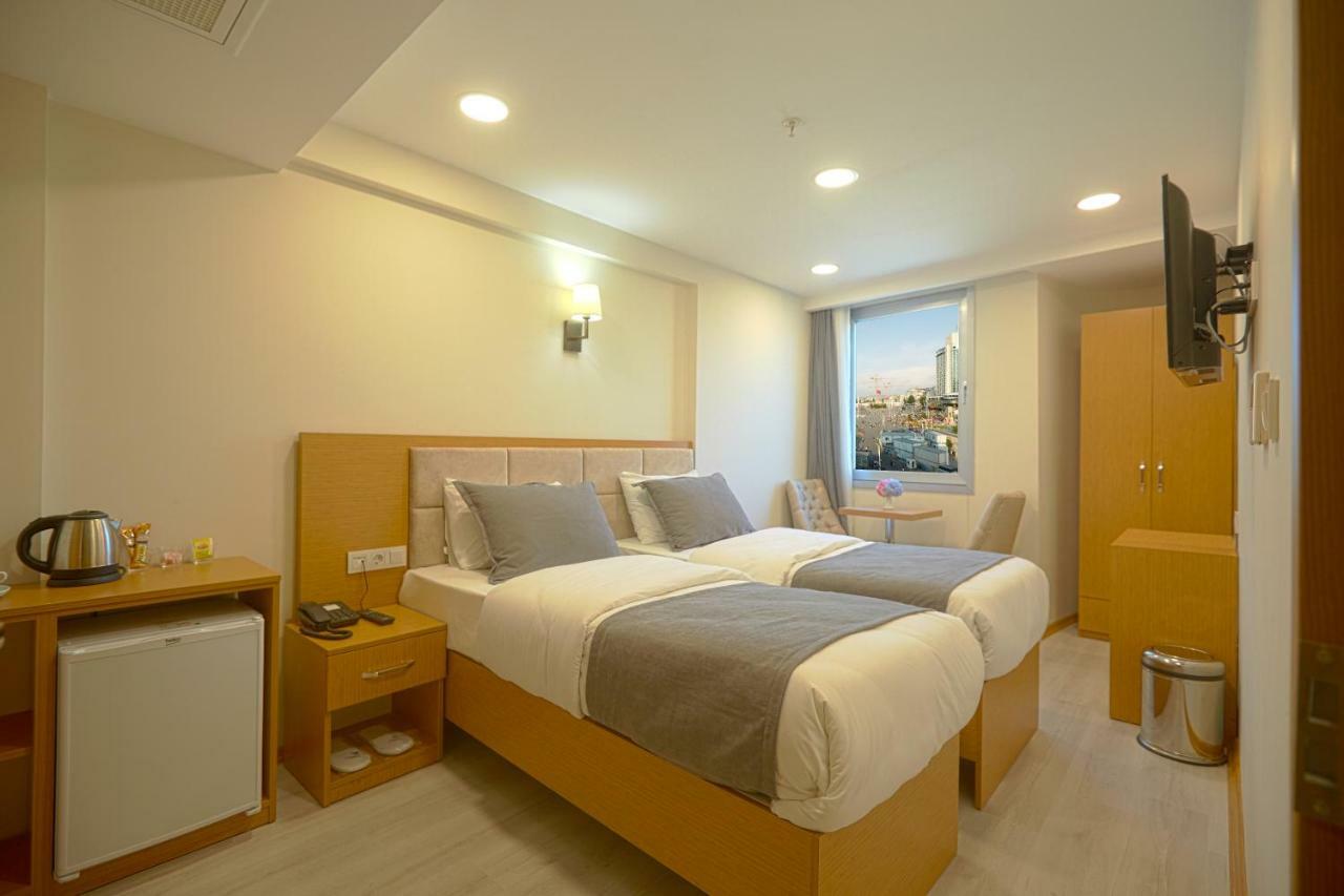 Kartal Palace Taksim Square Family Hotel อิสตันบูล ภายนอก รูปภาพ